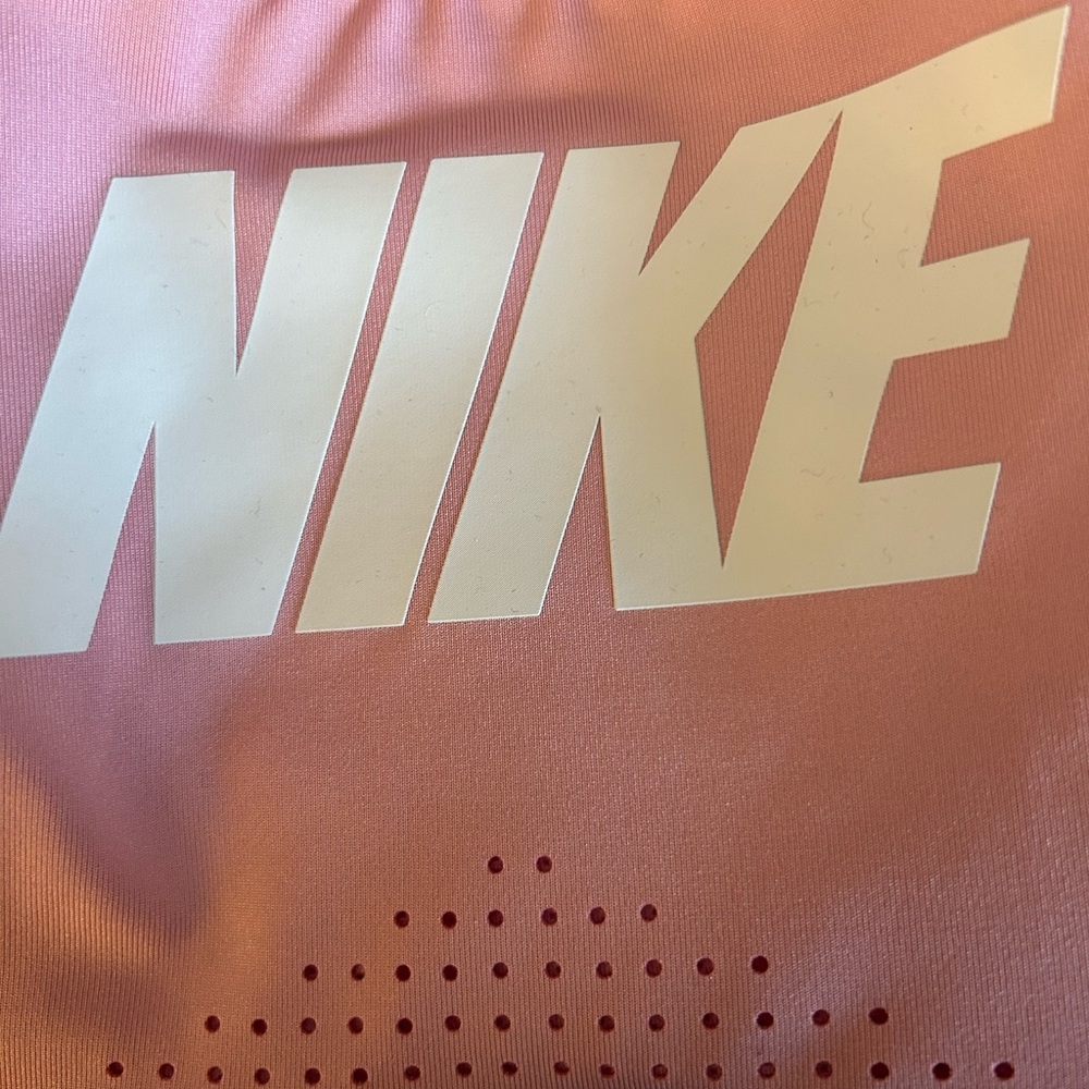 NWOT Pink NIKE drifit SportsBra Size Medium - Picture 3 of 5